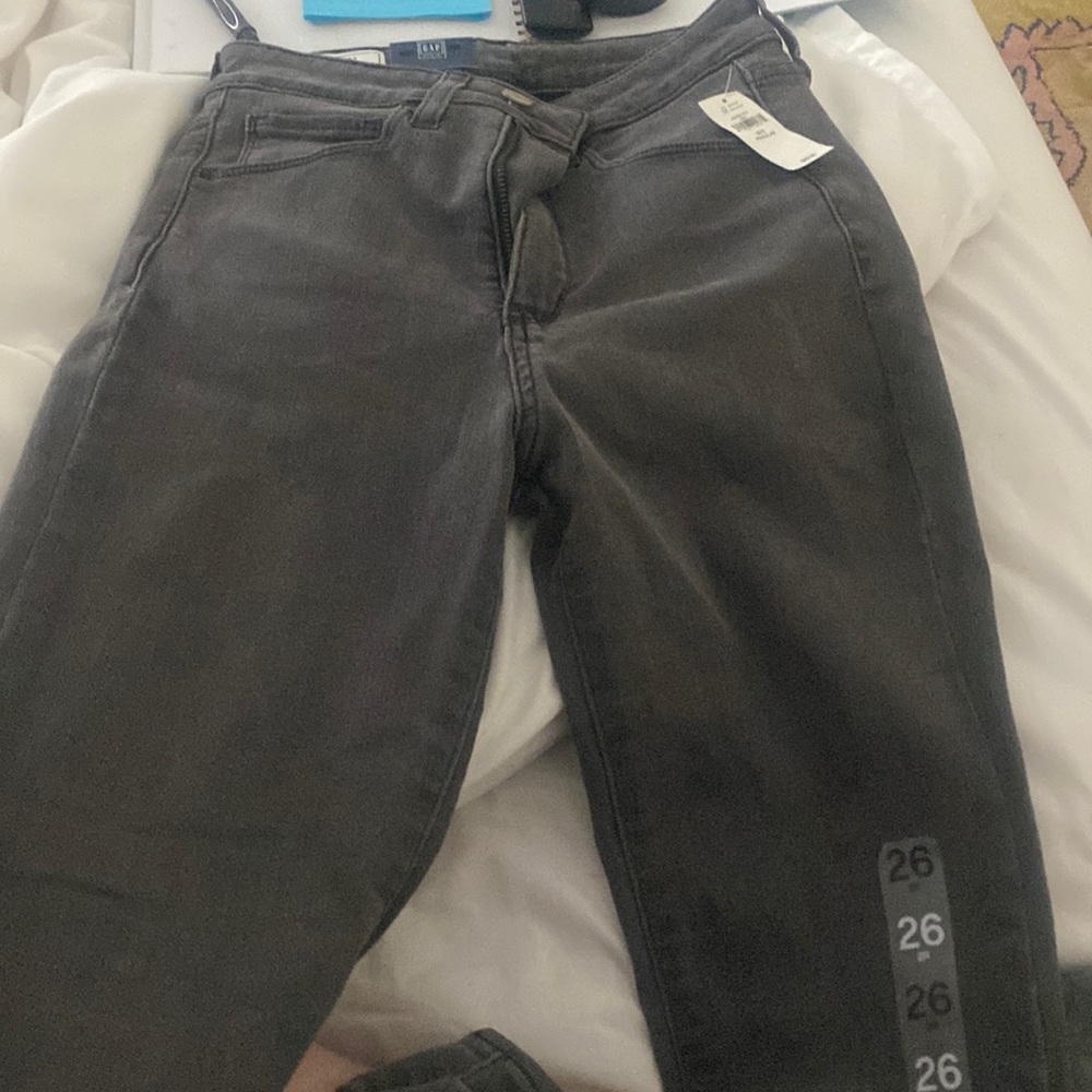 Universal jegging high rise size 26 jean